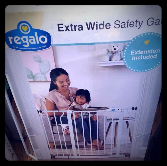 Baby Gate - Picture 1 of 1